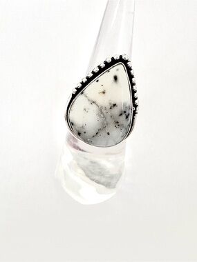 Beautiful 1 inch, 925 marked, Dendrite Opal ring size 5 1/2